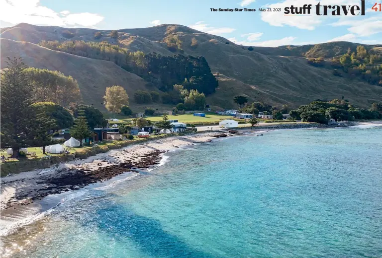  ?? BROOK SABIN/STUFF ?? Tatapouri Bay accommodat­ion is situated on its own beach.