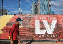  ?? Eve Edelheit / New York Times ?? An expert says there’s a risk that the improving trends in infections could be offset by people gathering for Super Bowl Sunday.