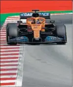  ??  ?? Sainz, al volante del McLaren.