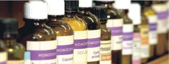  ?? Foto: CSN-Archiv ?? Kritiker wollen keine homöopathi­schen Medikament­e in spanischen Apotheken.