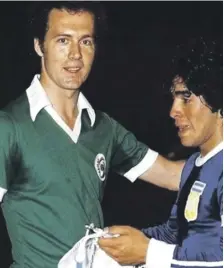  ?? Photo: Wikipedia ?? Beckenbaue­r and Maradona in 1978