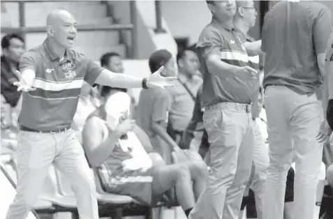  ??  ?? NLEX Road Warriors coach Yeng Guiao is hoping that his wards will deliver tonight against Meralco Bolts as they seek to break a two-game losing streak.