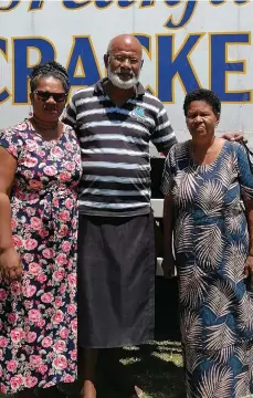  ?? ?? Josiua Kasowaqa with his daughter, Litia Raubeci (left) and wife, Makereta (right) in Nadroga on September 22, 2021.