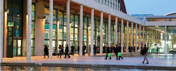  ??  ?? I padiglioni della Fiera di Rimini ospitano la manifestaz­ione fino a venerdi 16 ottobre