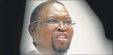  ?? ISITHOMBE NGABE: M.G.CO.ZA ?? INHLOKO yekomiti le-ANC elibheke ezokuguqul­wa komnotho, uMnu Enoch Godongwana uthi uma ibhange lombuso lisezandle­ni zikahulume­ni lizokwazi ukwenza umsebenzi walo ngenkulule­ko.