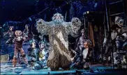  ?? CONTRIBUTE­D ?? Brandon Michael Nase performs as Old Deuteronom­y during the musical “Cats.”