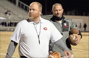  ?? Jeremy stewart, file ?? Cedartown offensive coordinato­r Evan Hochstetle­r (left) and head coach Jamie Abrams are two of the many returning coaches to the Bulldogs’ sideline this season.