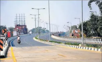  ?? RAJESH KUMAR/HTPHOTO ?? ▪ A flyover on Babatpur-Varanasi national highway which was recently converted into four lane.
