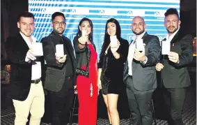  ?? ?? Alexis De Larramendi, José Mongelós, Nicole Huber, Desiree Cox, Juan Facundo Fuentes y Damián Pérez, durante el lanzamient­o de Real Cup en Paraguay.