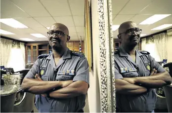  ?? / PHOTOS SANDILE NDLOVU ?? New Gauteng police commission­er Lt-Gen Elias Mawela commits to working smarter to prevent crime.