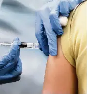  ?? MARIO TAMA Getty Images/TNS ?? High-dose flu vaccines contain four times as much flu virus antigen – the part of the vaccine that stimulates the immune system – as standard flu vaccines. This can give older people a higher immune system response against the flu.