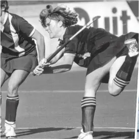  ??  ?? ABOVE: Crane traded in her surfboard for a hockey stick in the 1980s. RIGHT: As a preschoole­r on Bells Beach’s grainy sands.