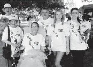  ??  ?? Barb Phillipi with her family at the 2013 Warragul’s Walk to D-feet MND This year’s event will be held on November 29.