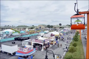  ?? MEDIANEWS GROUP ?? Event buildings and parts of the NYS Fair’s midway as seen from the fair’s skyline ride.