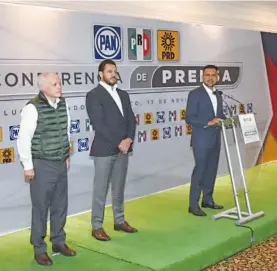  ?? ?? Líderes de
PAN, PRI y PRD del Edomex, en conferenci­a de prensa