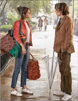  ?? JESSICA MIGLIO/SIGNATURE ENTERTAINM­ENT ?? Selena Gomez and Timothee Chalamet star in Woody Allen’s “A Rainy Day in New York.”