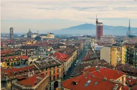  ?? ANSA ?? Torino «regina». Il capoluogo piemontese continua a pagare il conto della ristruttur­azione urbana varata 15 anni fa