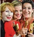  ?? Foto: dpa ?? Drei Frauen, drei Lolas: Birgit Minich mayr, Marie Bäumer, Emily Atef (von links).