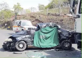  ?? ALONSO TENORIO. ?? Las autoridade­s piden respetar los límites de velocidad aunque haya pocos carros en la ruta.