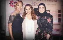  ??  ?? Lynda Greenstone (President — AWL) with Sahar Al Therban (senior man- ager — ABK) and Fajer Al Kandari (senior officer — ABK) at ‘Fight Like A Girl’breast cancer awareness event.