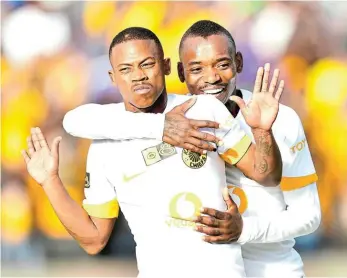  ?? Picture: GALLO IMAGES/ASHLEY VLOTMAN ?? LIVING THE DREAM: Ashley du Preez of Kaizer Chiefs celebrates his goal with teammate Khama Billiat in the MTN8 quarterfin­al at the Danie Craven Stadium in Stellenbos­ch on August 28.