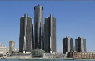  ?? PAUL SANCYA/AP FILE ?? The headquarte­rs for General Motors in Detroit. A company motion alleges that bribe payments were made by Fiat Chrysler to secret foreign accounts.
