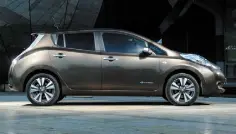  ??  ?? Nissan’s Leaf comes with two years free servicing, insurance and tax