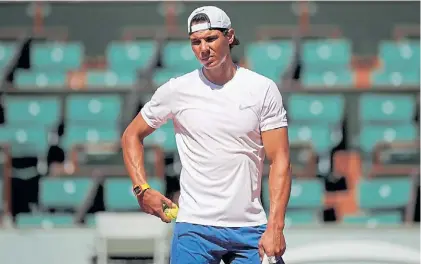  ?? REUTERS ?? Rafa. Rafael Nadal sufrió a fines del año pasado con su habitual tendinitis en la rodilla derecha.