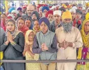  ?? AFP ?? Devotees paying obeisance at Gurdwara Ber Sahib in Sultanpur Lodhi on Tuesday.