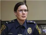  ?? BILL LACKEY / STAFF ?? The NAACP will soon hold a community conversati­on with Springfiel­d Police Chief Allison
Elliott to discuss the use of police body cameras.