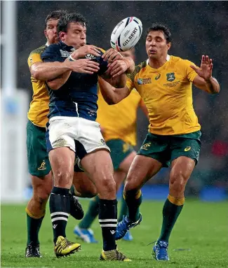  ?? GETTY IMAGES ?? John Hardie in action for Scotland against Australia during their controvers­ial quarterfin­al at the 2015 World Cup.