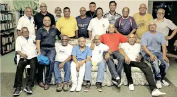  ?? ?? THE navy class of 1977, who trained at the SAS Jalsena on Salisbury Island, celebrate their 45th anniversar­y. | SHELLEY KJONSTAD African News Agency (ANA) and Supplied