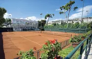  ??  ?? Terra rossa I campi del Tennis Club Napoli