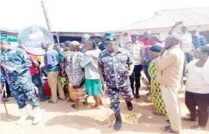  ?? ?? Police officers on election monitoring at polling unit in Plateau North Senatorial District yesterday. Photo: Yusuf Idegu