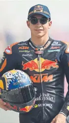  ??  ?? Jorge Martín (Motogp), Raúl Fernández (Moto2) y Pedro Acosta (Moto3) Tres rookies españoles que ya han subido al podio en 2021