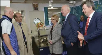  ??  ?? Adjudicato­rs hear about decades of family business in Drogheda from Patrick Kirwan of Kirwan’s Fish Cart