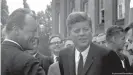  ??  ?? Demokratis­ches Vorbild USA: Präsident John F. Kennedy 1963 in Berlin mit dem Regierende­n Bürgermeis­ter Willy Brandt