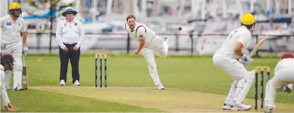  ?? Picture: PATRICK GEE ?? SUCCESSFUL STINT: Harrison Allanby bowls for Clarence against Kingboroug­h's Nicholas Buchanan at Kangaroo Bay.