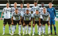  ?? Fotos: DFB/Getty Images ?? In dieser Besetzung schlug die deutsche U21-Nationalma­nnschaft Irland beim letzten Aufeinande­rtreffen mit 6:0.