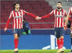  ??  ?? João Félix y Carrasco, dos de los afectados por el coronaviru­s.