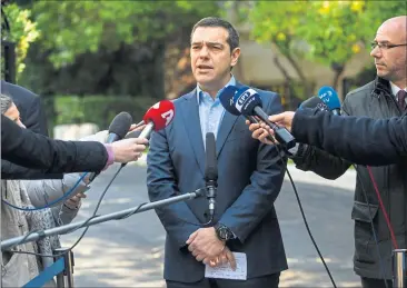  ?? [ AFP ] ?? Schwierige Tage für Premier Tsipras: Diese Woche stellt er im Parlament die Vertrauens­frage.