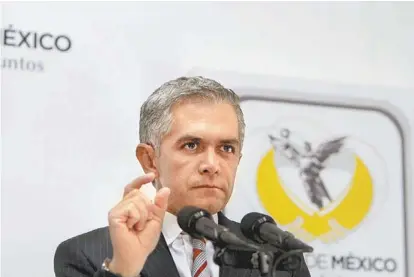  ?? OMAR MENESES ?? Miguel Ángel Mancera dijo que estará pendiente de lo que ocurra en la Cámara de Diputados.