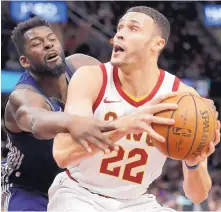  ?? TONY DEJAK/ASSOCIATED PRESS ?? Cleveland’s Larry Nance (22) scored 22 points and had 15 rebounds in the Cavaliers’ win over Detroit Monday.