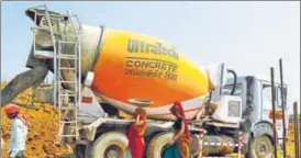  ?? REUTERS ?? UltraTech’s board also agreed to issue a letter of comfort to Binani Industries, committing ₹7,266 crore funding, as the Braj Binaniled firm seeks to stop insolvency proceeding­s of the cement unit
