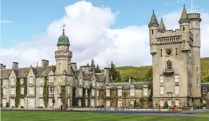  ??  ?? Venue? Secluded Balmoral Castle could play host to the US president