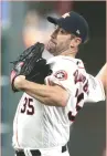  ?? (Reuters) ?? NEW YORK METS ace Jacob deGrom (left) and the Houston Astros’ Justin Verlander both had dominant seasons, earning them each their second Cy Young Awards, in the NL and AL, respective­ly.