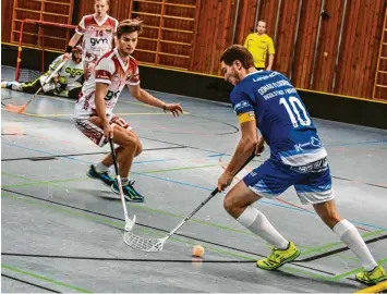  ?? Foto: Olenik ?? Die Donau Floorballe­r mussten zum Saisonauft­akt in Liga zwei eine Niederlage hinnehmen. In Donauwörth verlor man gegen den amtierende­n Meister USV Halle mit 5:8.