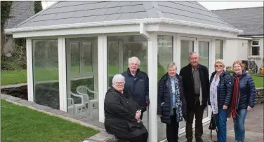  ?? Photo by Christy Riordan. ?? Cathy Clifford, Connie Curran, Ann Murphy, Paul O’Donoghue, Chris Maguire and Christine Casey pictured at the new gazebo. Cahersivee­n Social Services has expressed its gratitudes for a grant it has received from the Community Enhancemen­t Programme (CEP) and the Department of Rural and Community Developmen­t, which facilitate­d the new gazebo.