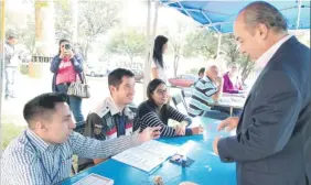  ??  ?? Felipe Calderón participó en la elección de dirigente del PAN