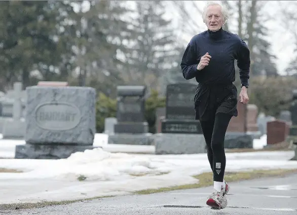  ?? DAVE ABEL FILES ?? Ed Whitlock, 85, runs through the cemetery where he trains in Milton, Ont. He uses the cemetery primarily because “the drivers in there are a lot more of a docile lot.”